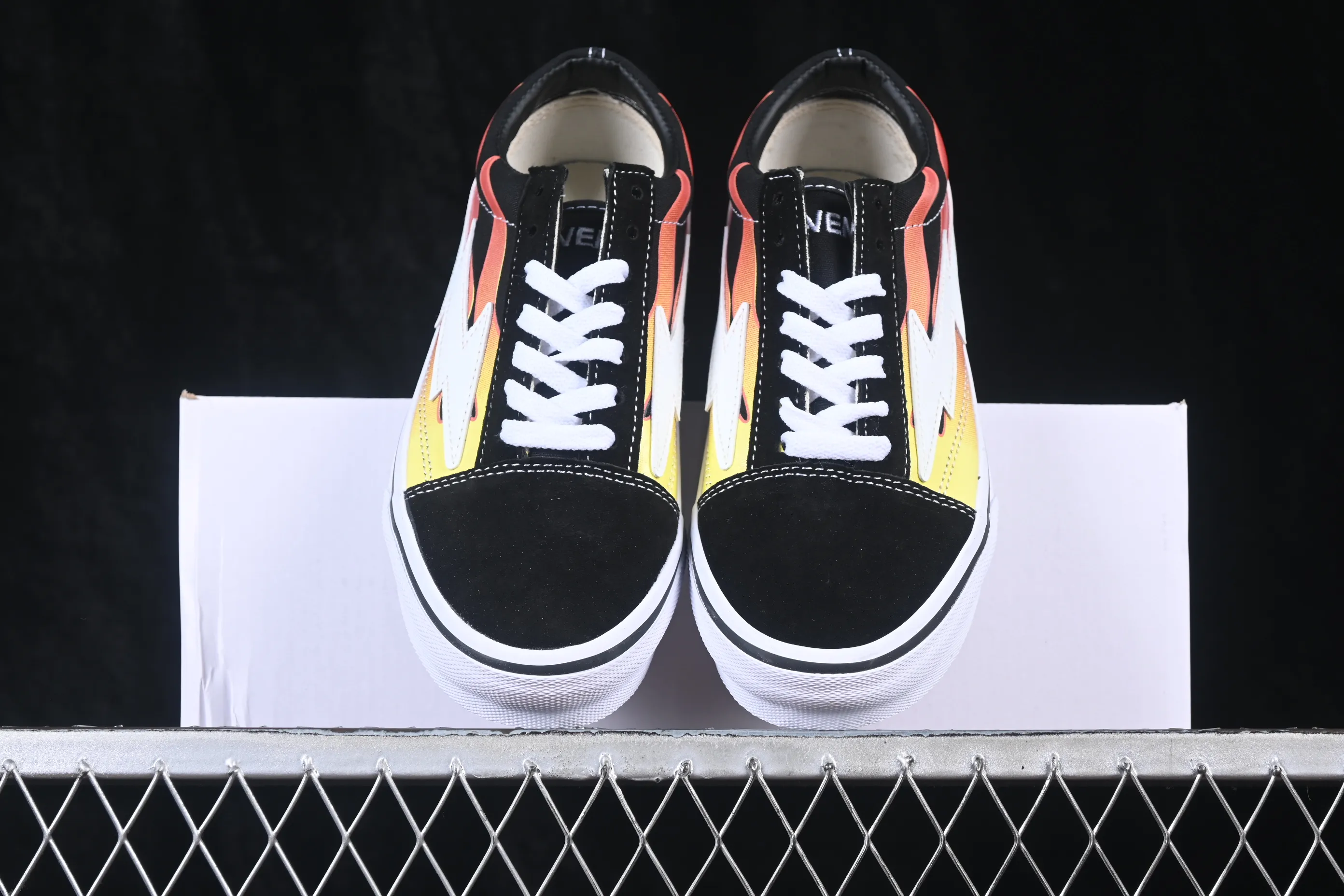 All categories Vans Vans series Vans Low Vans low-top Revenge x Storm Old Skool Lightning joint low-top casual sneakers Black Flame